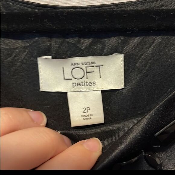 NWOT Loft Black dress Size 2P - Picture 5 of 9
